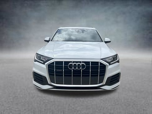 Used 2023 Audi Q7 2.0T Premium w/ Towing Package AWD/4WD image 8