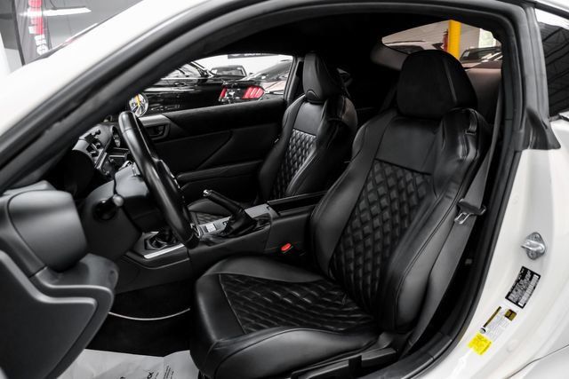 Used 2022 Toyota GR86 Premium w/ ALL Weather Mat Package (TMS) RWD image 36
