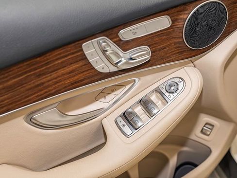 Certified 2022 Mercedes-Benz GLC 300 GLC 300 image 14