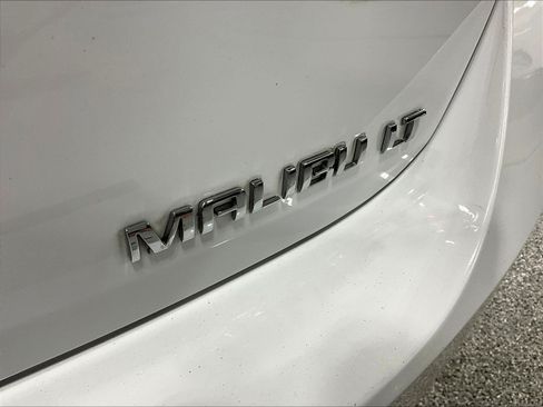 Used 2016 Chevrolet Malibu LT FWD image 24