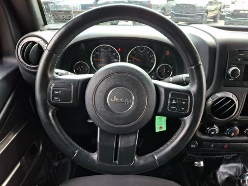 Used 2016 Jeep Wrangler Sport w/ Quick Order Package 23S AWD/4WD image 17