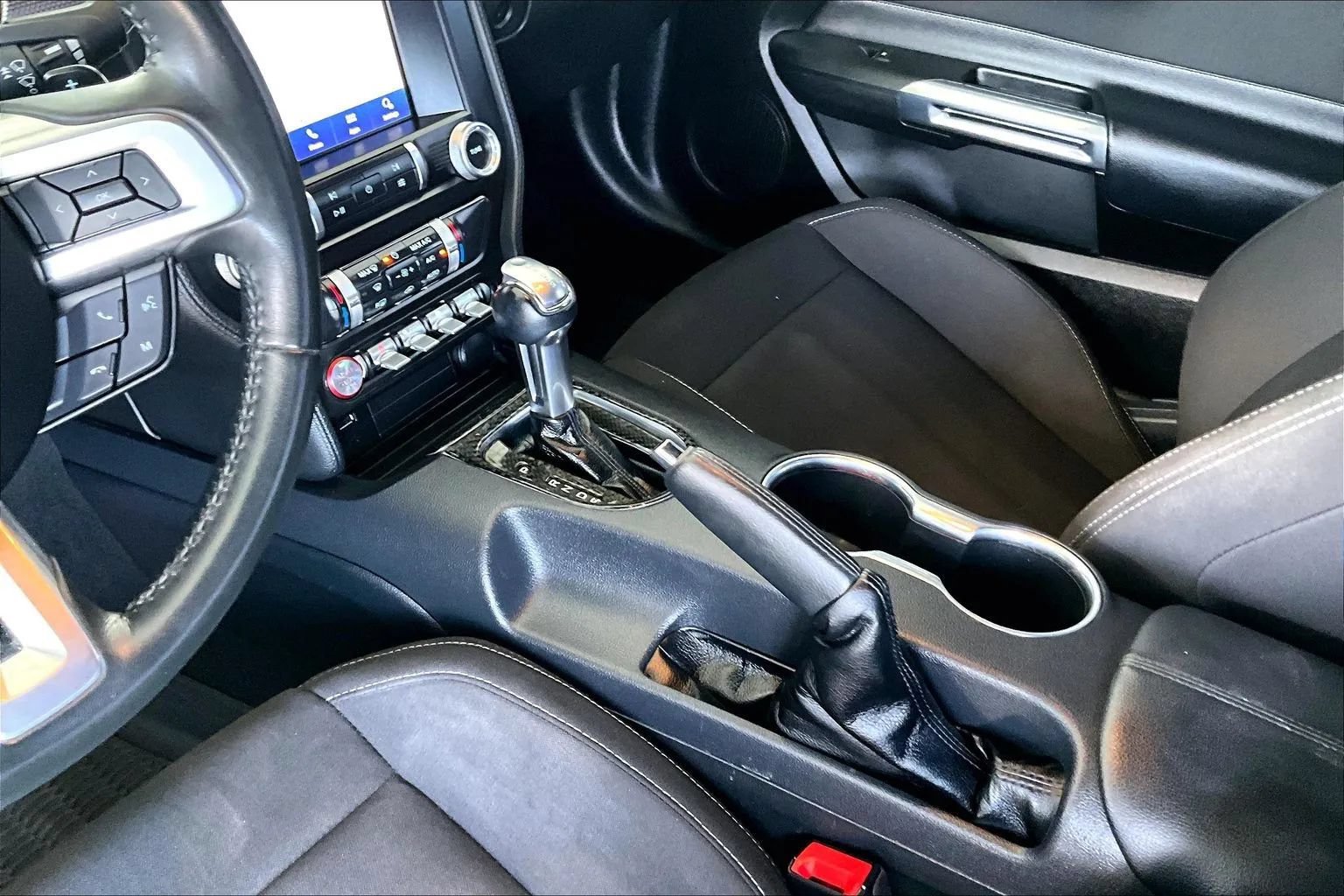 Used 2020 Ford Mustang GT w/ Equipment Group 301A RWD image 15