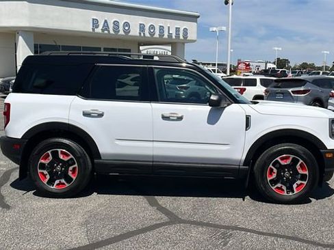 Used 2024 Ford Bronco Sport Free Wheeling w/ Convenience Package AWD/4WD image 2
