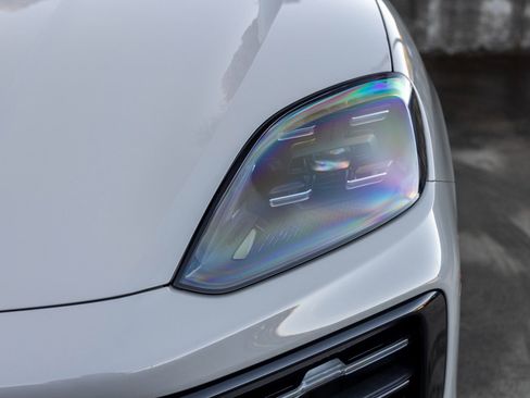 New 2026 Porsche Cayenne AWD/4WD image 16