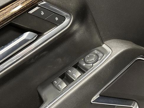 Used 2024 GMC Sierra 1500 Elevation image 28
