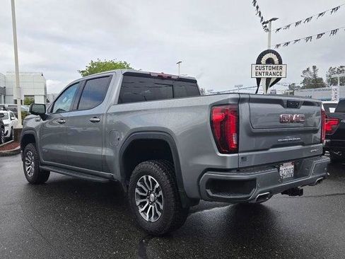 Used 2023 GMC Sierra 1500 AT4 w/ AT4 Premium Package AWD/4WD image 6