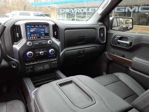 Used 2022 GMC Sierra 1500 SLT w/ SLT Premium Package image 26