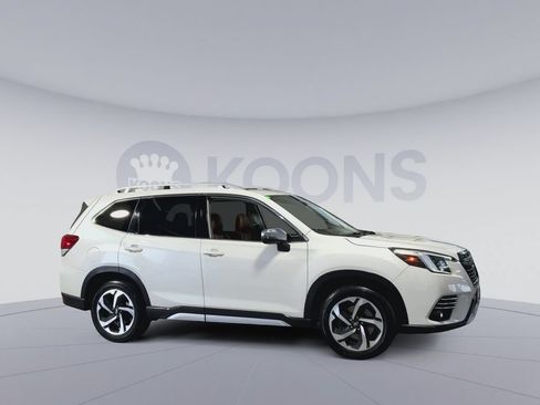 Used 2023 Subaru Forester Touring AWD/4WD image 4