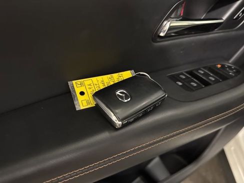 Used 2024 MAZDA CX-90 3.3 Turbo w/ Preferred Plus image 39