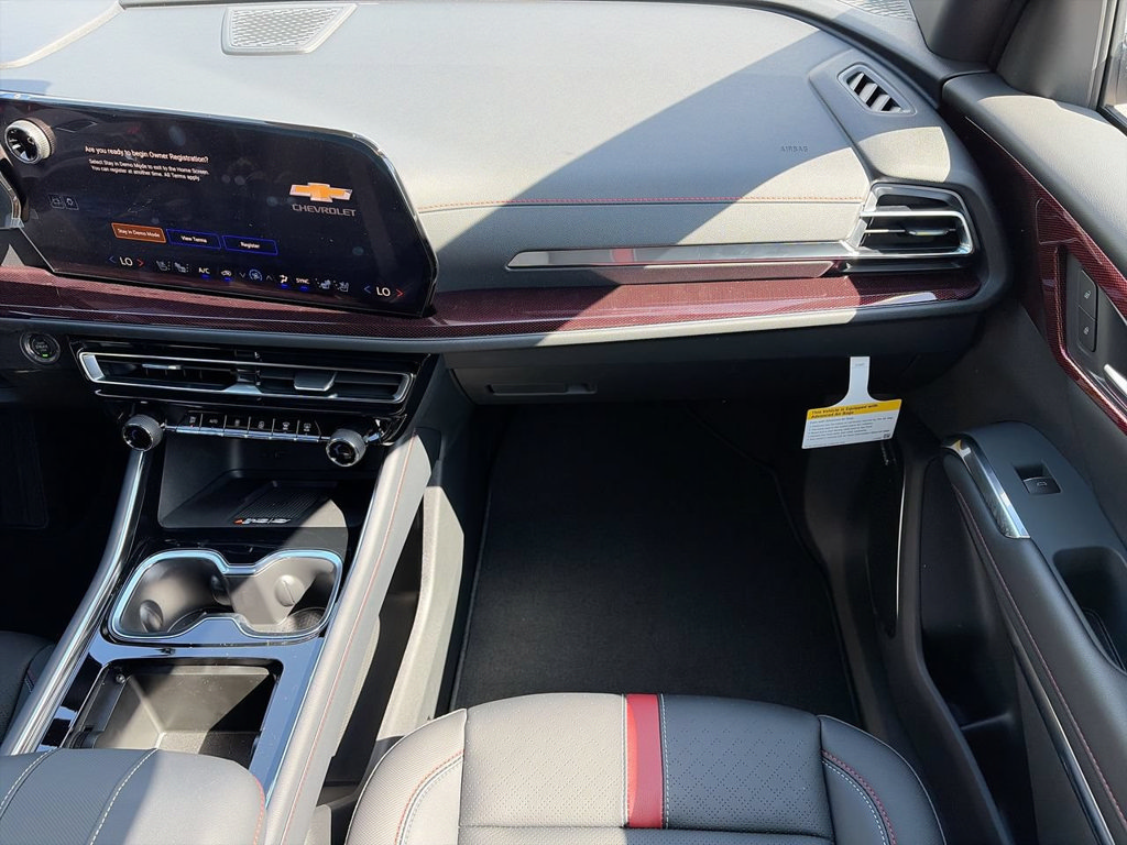 New 2026 Chevrolet Traverse RS FWD image 13