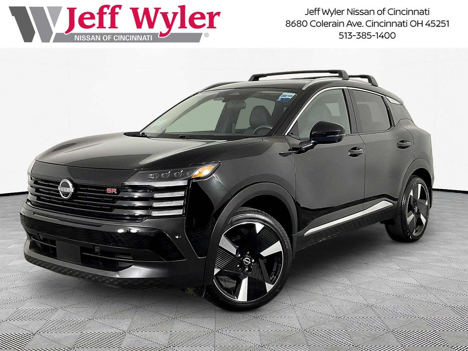 Used 2026 Nissan Kicks SR w/ Cold Weather Package AWD/4WD image 1