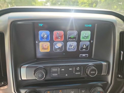 Used 2018 Chevrolet Silverado 1500 LT image 23