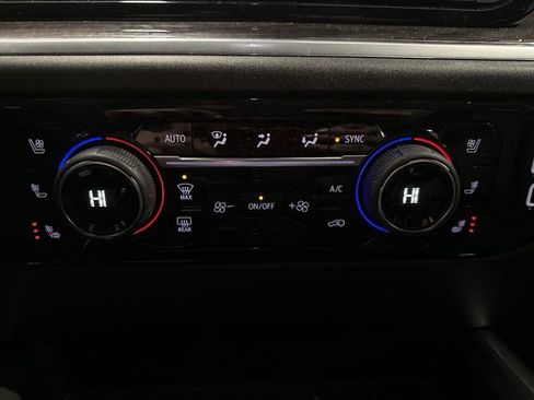 Used 2025 Chevrolet Silverado 3500 LTZ w/ LTZ Plus Package image 11