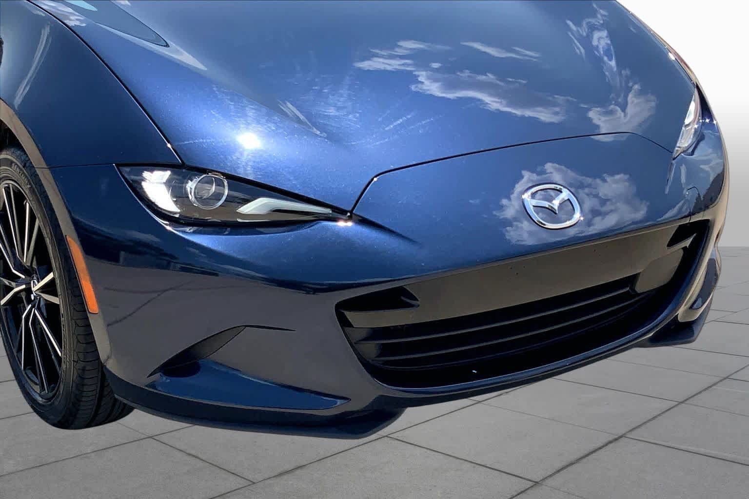 Used 2025 MAZDA MX-5 Miata RF Grand Touring RWD image 26