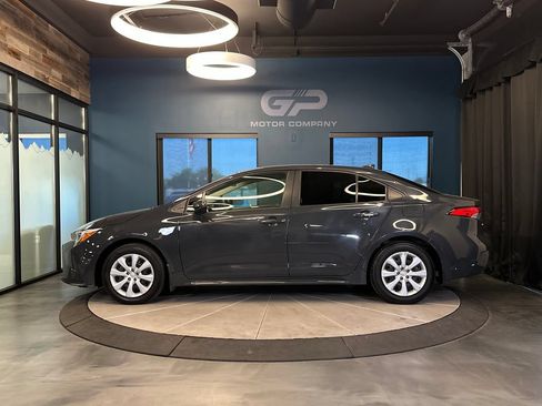 Used 2023 Toyota Corolla LE FWD image 6