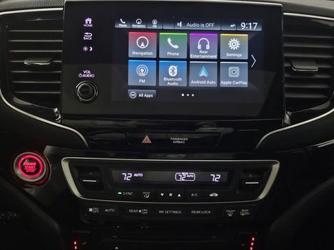 Used 2022 Honda Pilot Touring image 32