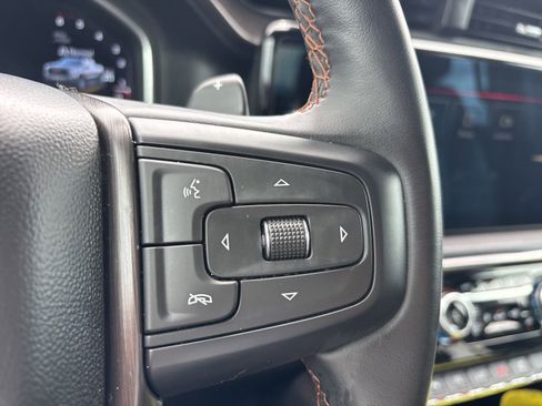 Used 2023 GMC Sierra 1500 AT4 w/ AT4 Premium Package AWD/4WD image 30