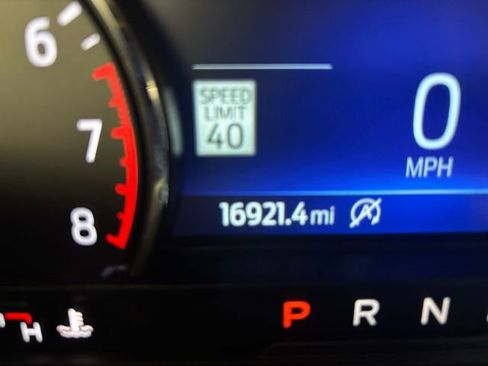 Used 2024 Ford Explorer Limited w/ Limited Technology Package image 31