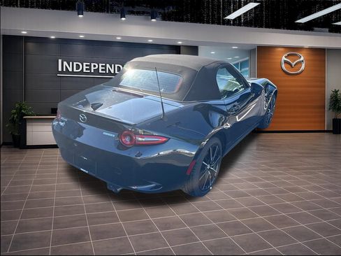 New 2026 MAZDA MX-5 Miata Grand Touring RWD image 3