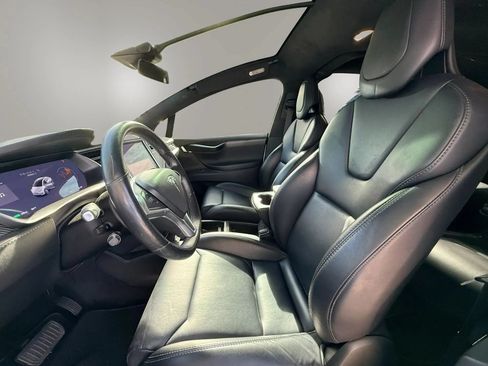 Used 2018 Tesla Model X 100D AWD/4WD image 10