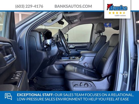 Used 2024 Chevrolet Silverado 2500 LTZ w/ LTZ Convenience Package image 9