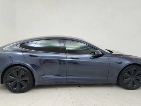 Used 2024 Tesla Model S image 6