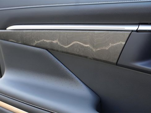 New 2026 Buick Enclave Avenir image 21