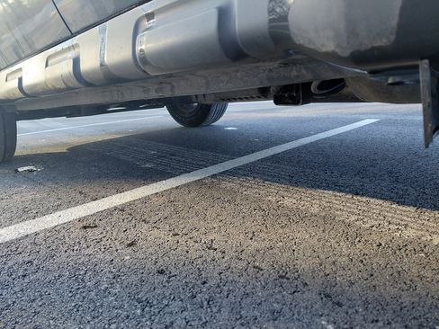 Used 2010 Ford Escape XLT image 5