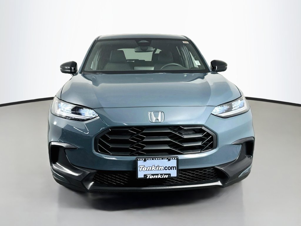 Used 2025 Honda HR-V Sport image 3