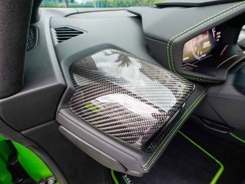 Used 2021 Lamborghini Huracan EVO RWD image 62
