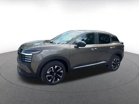 Used 2026 Nissan Kicks SV w/ Cold Weather Package AWD/4WD image 7