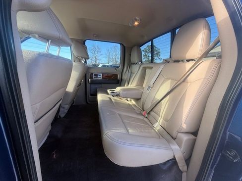 Used 2010 Ford F150 Lariat image 8