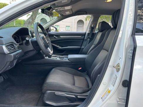 Used 2020 Honda Accord LX image 15