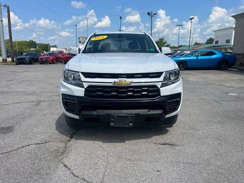 Used 2021 Chevrolet Colorado LT AWD/4WD image 2