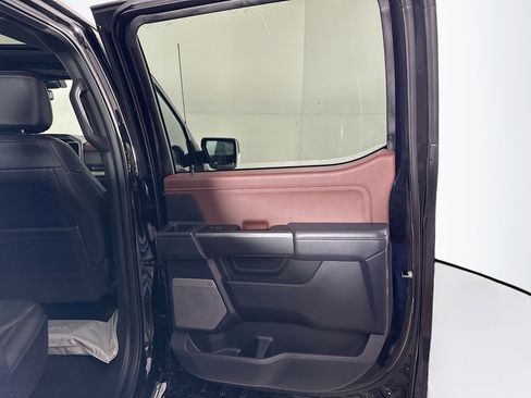 Used 2022 Ford F150 Lariat image 31