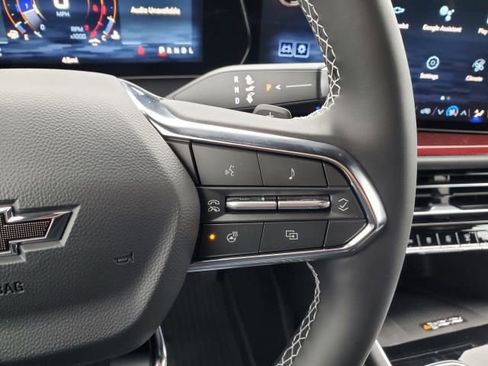 New 2026 Chevrolet Traverse Z71 w/ Driver Confidence Package image 22