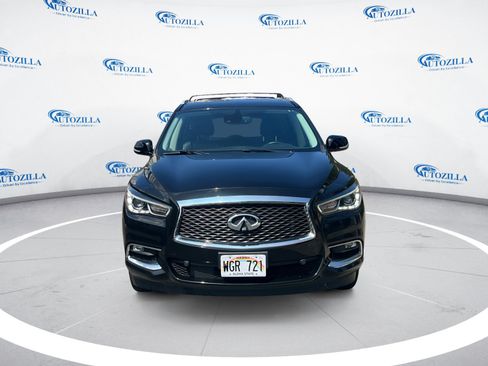 Used 2017 INFINITI QX60 FWD w/ Deluxe Technology Package image 8