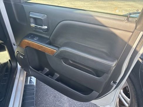 Used 2018 Chevrolet Silverado 1500 LTZ w/ Sport Package image 22