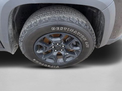 Used 2022 Jeep Cherokee Latitude image 9