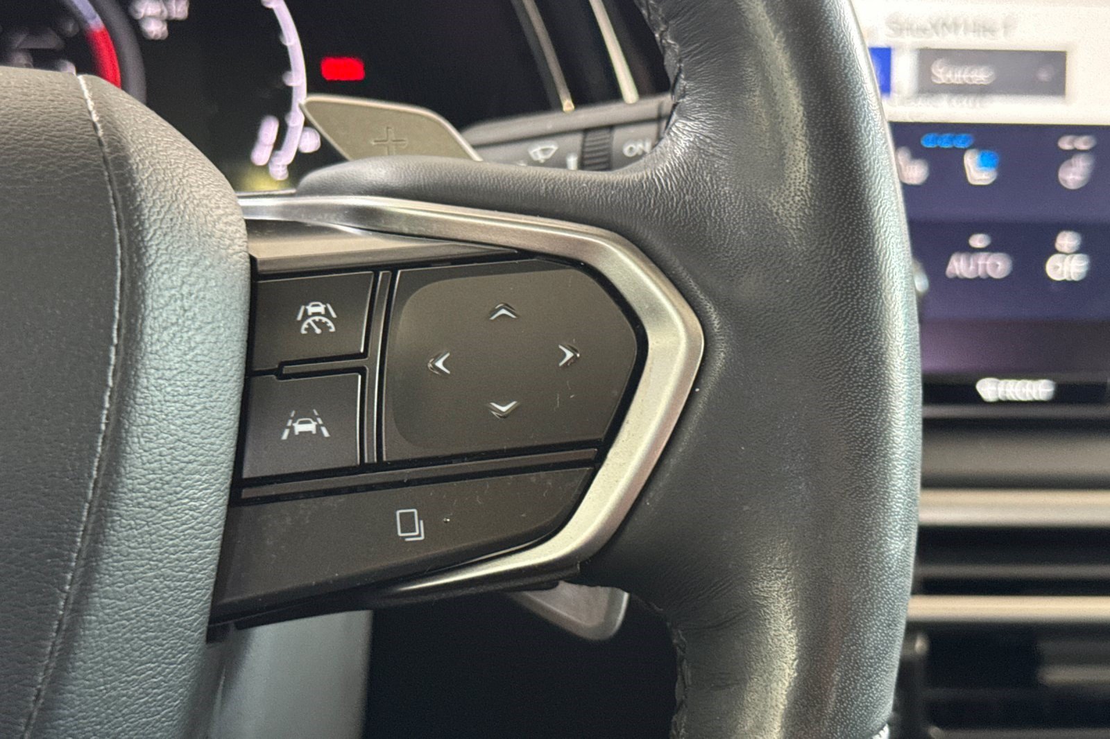 Used 2024 Lexus RX 350 Premium Plus w/ Convenience Package FWD image 31
