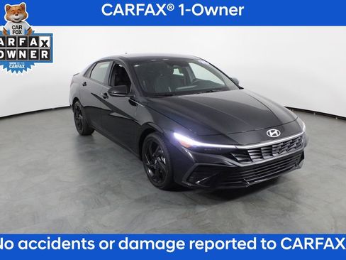 Certified 2026 Hyundai Elantra Sport w/ Cargo Package FWD image 5