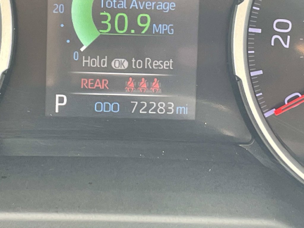 Used 2019 Toyota RAV4 XLE Premium FWD image 23
