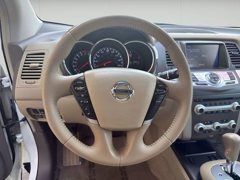 Used 2014 Nissan Murano SL w/ Navigation Package AWD/4WD image 14