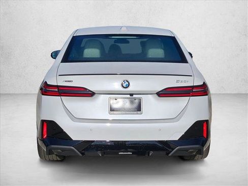 New 2026 BMW 530i xDrive w/ M Sport Package image 6