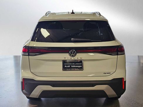 New 2026 Volkswagen Tiguan S image 6