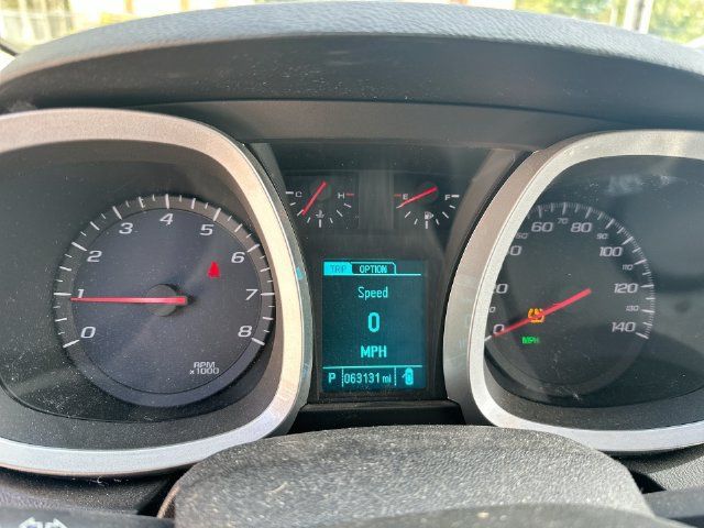 Used 2017 Chevrolet Equinox Premier w/ Enhanced Convenience Package AWD/4WD image 13