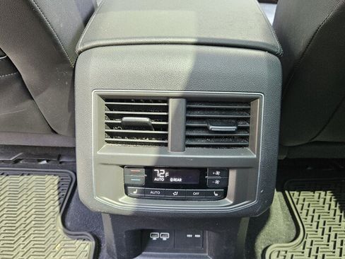 Used 2019 Volkswagen Atlas SEL Premium AWD/4WD image 11