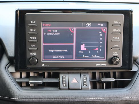 Used 2020 Toyota RAV4 XLE Premium image 3