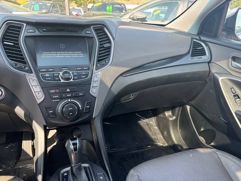 Used 2016 Hyundai Santa Fe SE w/ Option Group 03 AWD/4WD image 31