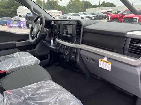 New 2026 Ford F250 XLT image 10